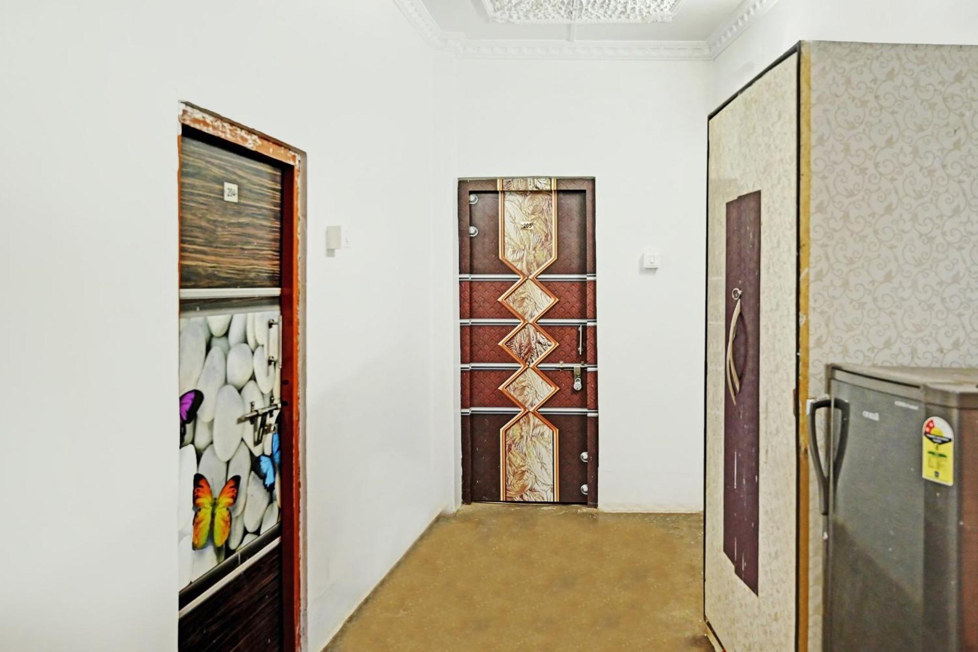 Hotel O Om Shanti Inn Калькутта Экстерьер фото